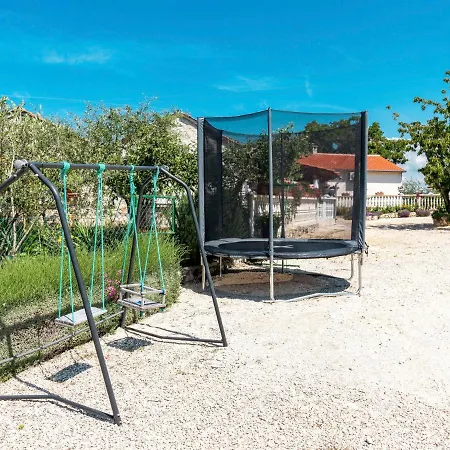 Glavica - Prc605 By Interhome