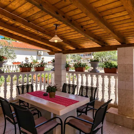 Casa vacanze Glavica By Interhome
