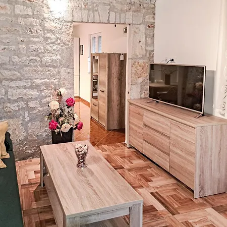 Casa vacanze Glavica By Interhome